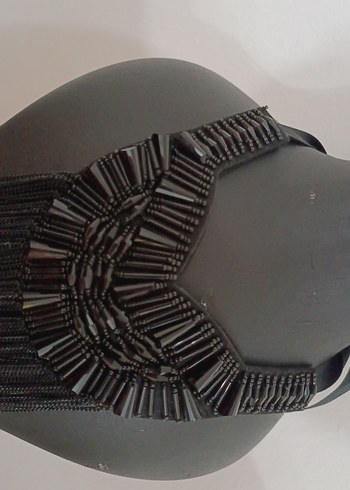 Uzun Siyah Gotik Boncuklu Kadın Kolye - Görsel 3