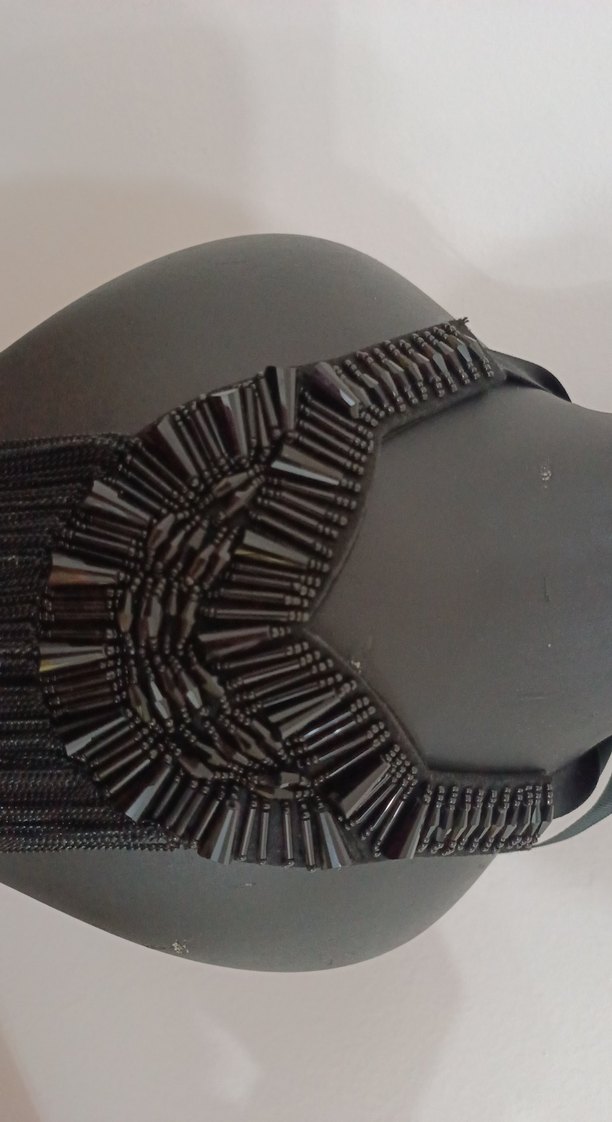 Uzun Siyah Gotik Boncuklu Kadın Kolye - Görsel 3