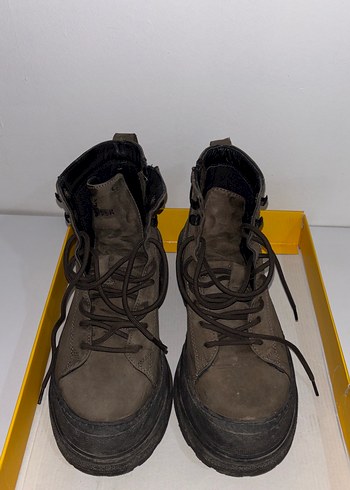 Sağlam Greyder erkek bot - Görsel 2