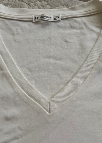 Beyaz V Yaka Kadın Pamuklu Tişört - Görsel 3