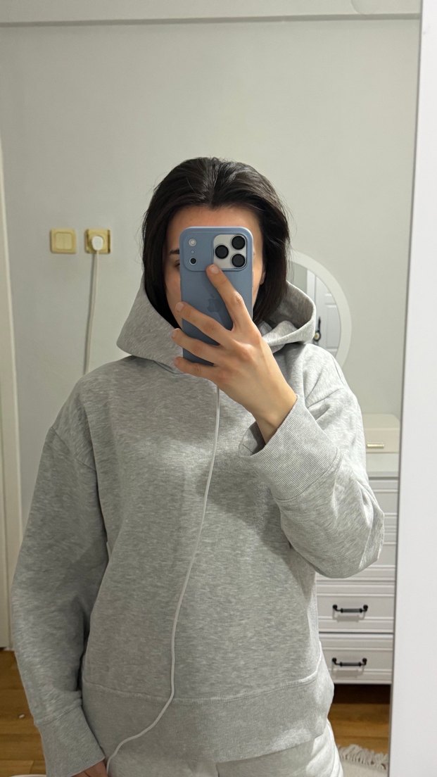 Gri Kapüşonlu Rahat Kesim Sweatshirt - Görsel 2