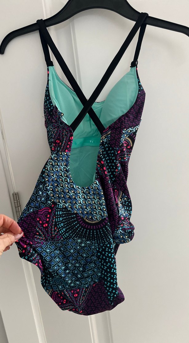 Baskı Detaylı Desenli Kadın Mayo - Görsel 2