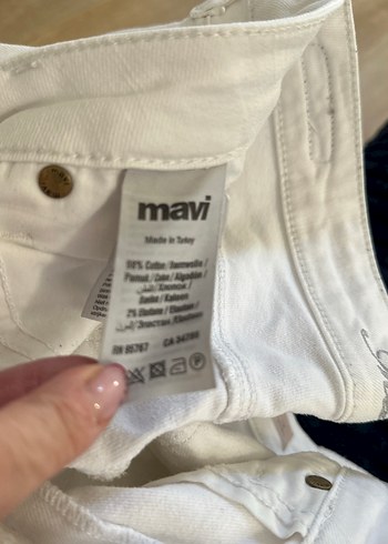 Düğmeli Beyaz Kadın Kot Pantolon - Görsel 8