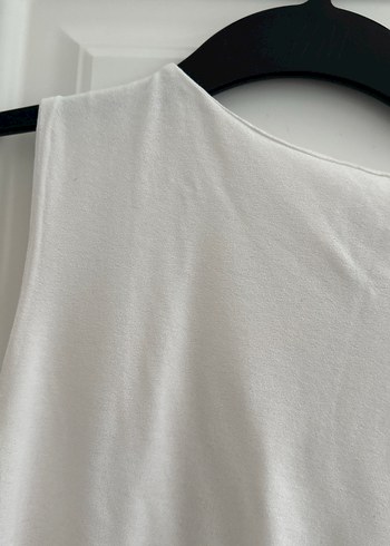 Beyaz Kolsuz Basic Kadın Atlet - Görsel 3