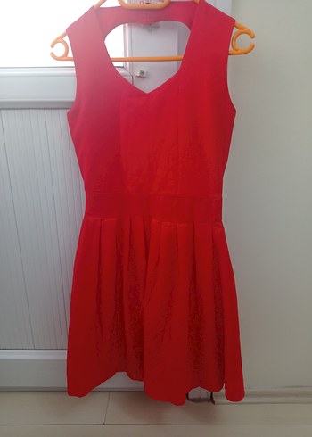 Kırmızı V Yaka Pilili Midi Abiye Elbise - Görsel 4