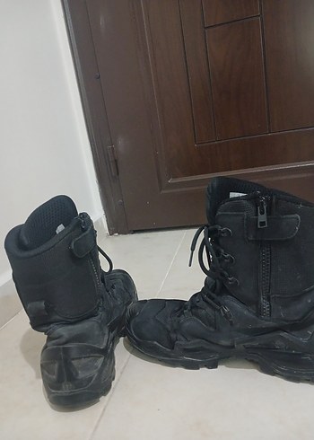 Siyah Bağcıklı Minimalist Erkek Bot - Görsel 6