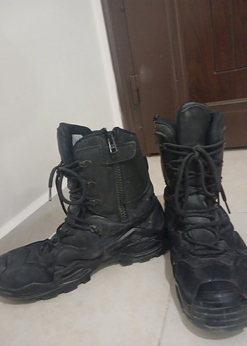 Siyah Bağcıklı Minimalist Erkek Bot - Görsel 2