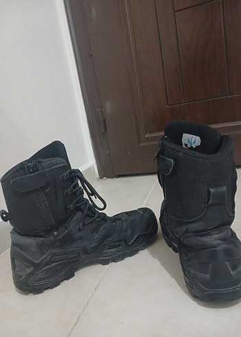 Siyah Bağcıklı Minimalist Erkek Bot - Görsel 5