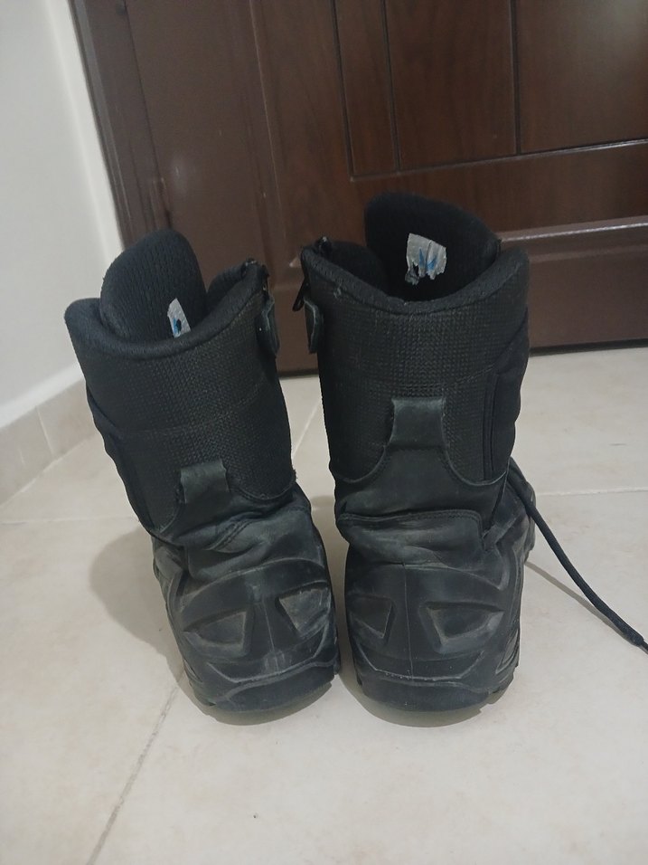 Siyah Bağcıklı Minimalist Erkek Bot - Görsel 4