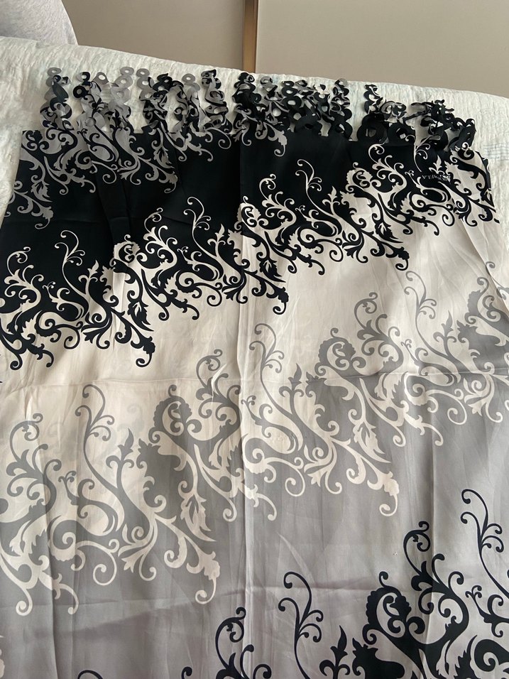 Gri Gotik Desenli Perde - Görsel 2
