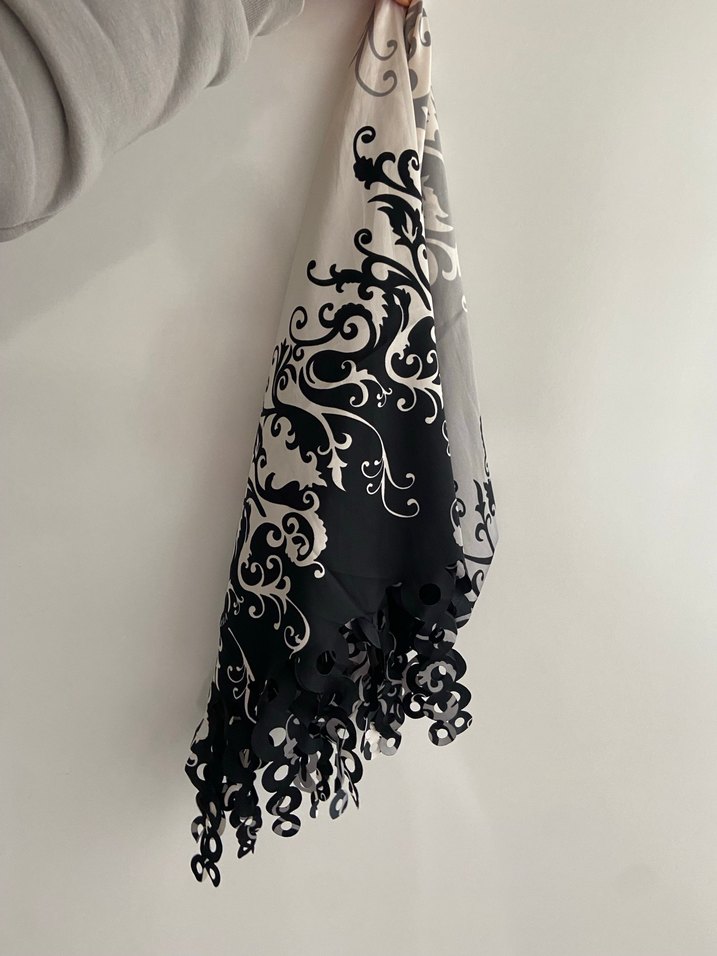 Gri Gotik Desenli Perde - Görsel 4