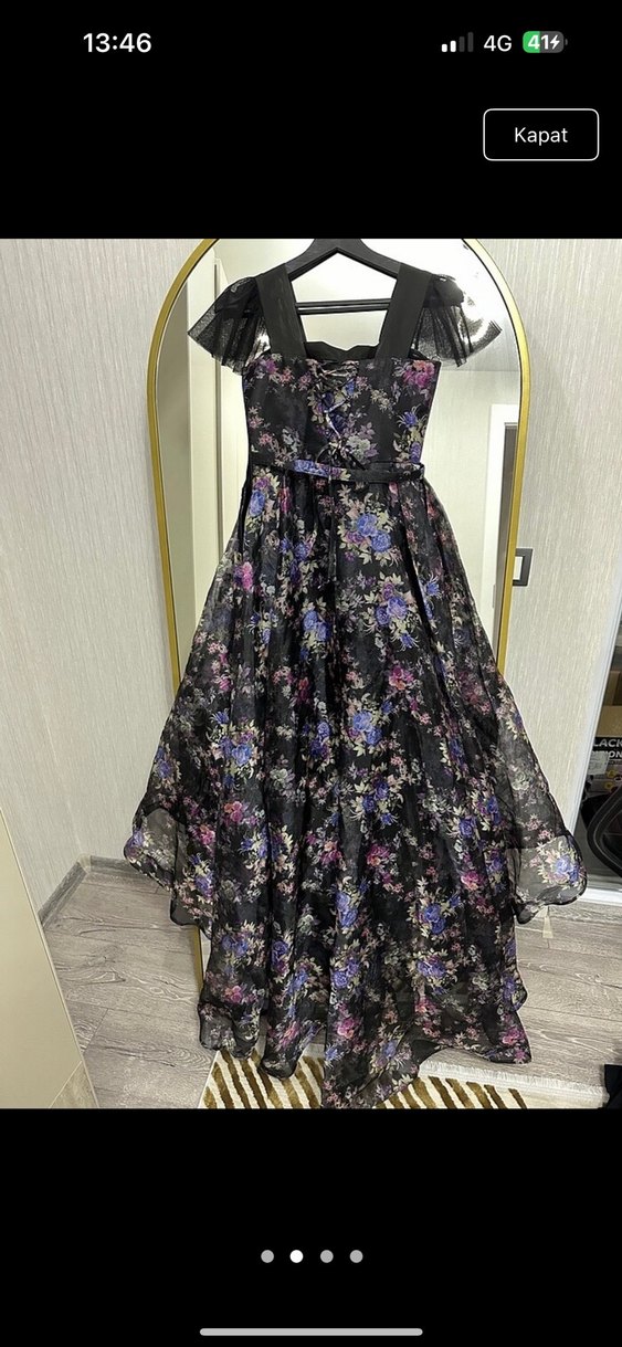 Mor Çiçek Desenli Gotik Uzun Abiye Elbise - Görsel 2