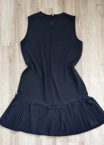 Siyah Pilili Kolsuz Midi Triko Elbise - Görsel 3