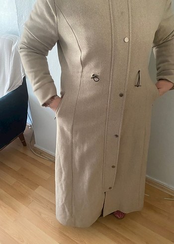 Düğmeli Bej Midi Kaban - Görsel 2