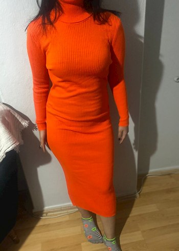 Turuncu Fitilli Uzun Triko Elbise - Görsel 3