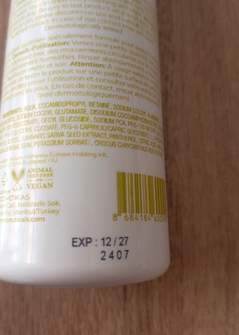 Beden COSMED Günlük Nemlendirici Yüz Temizleme Jeli 200ml