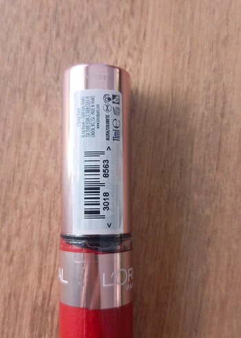  Beden L'Oréal Paris Kırmızı Parlak Likit allık