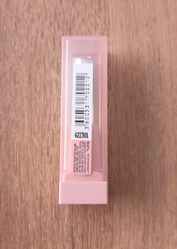  Beden Maybelline lifter glaze lip balm
