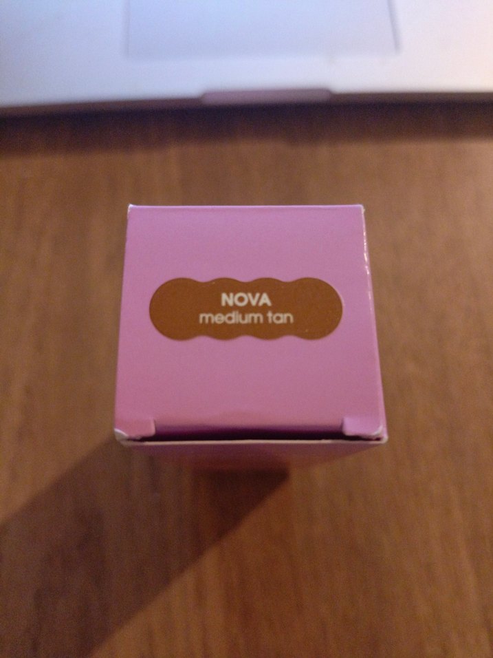 Benefit Dew-la-la Sıvı Işıltı Aydınlatıcı - Görsel 5