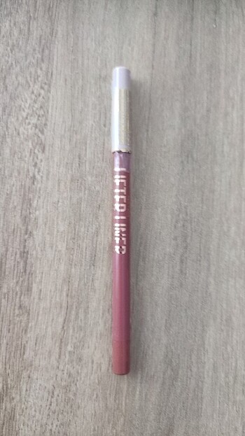 Maybelline New York lifter liner dudak kalemi