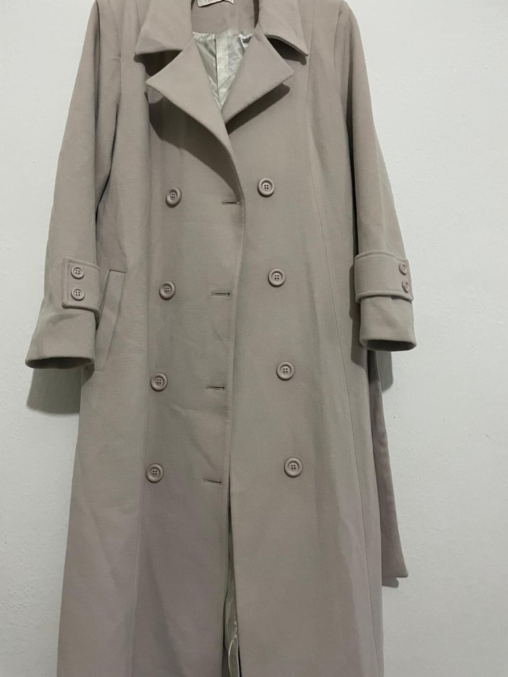 Bej Uzun Kadın kaşe kaban - Görsel 3