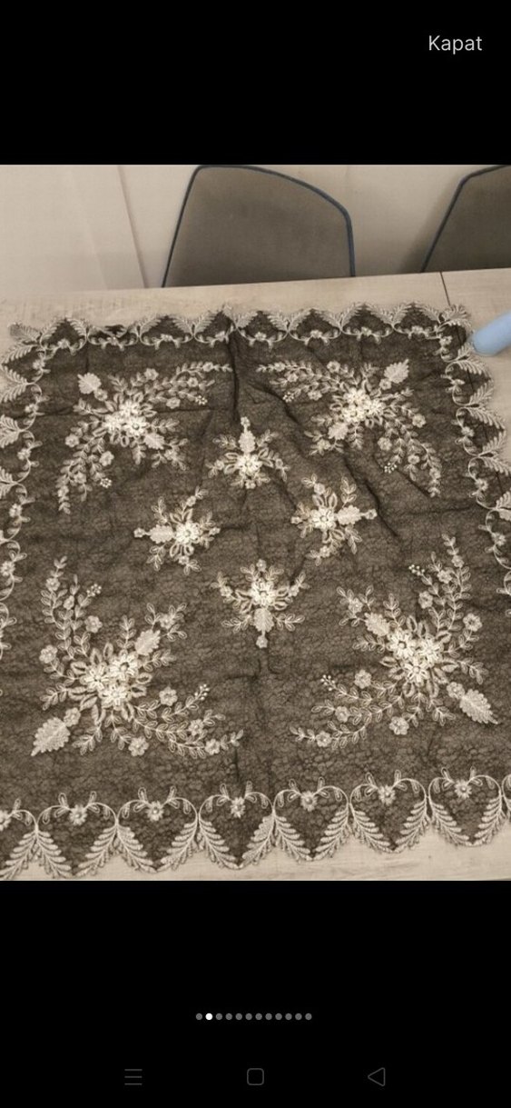 Siyah İşlemeli Masa Örtüsü Seti - Görsel 2