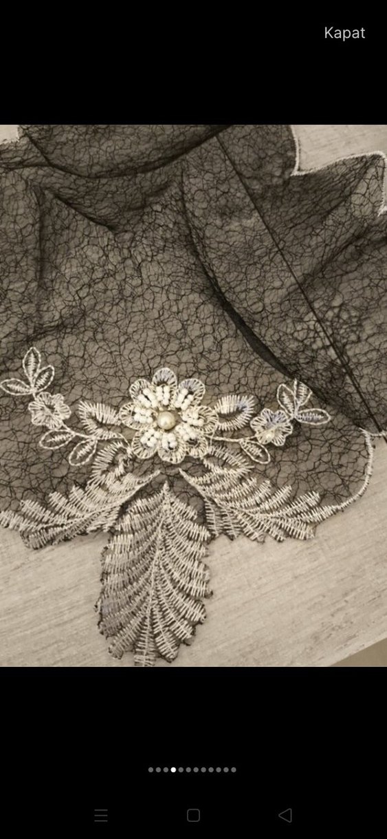 Siyah İşlemeli Masa Örtüsü Seti - Görsel 4