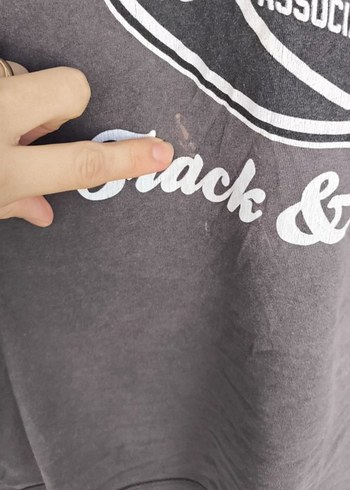 Gri Baskılı Tişört - Görsel 4