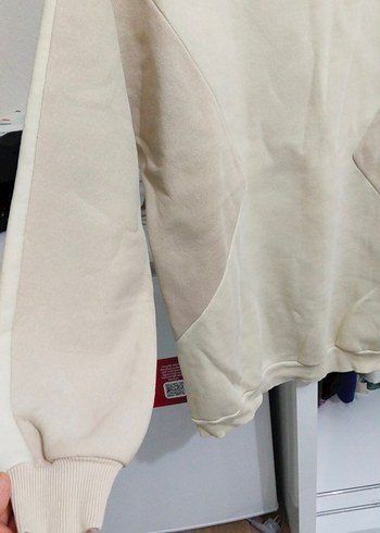 Kadın Beyaz Salaş Sweatshirt - Görsel 3