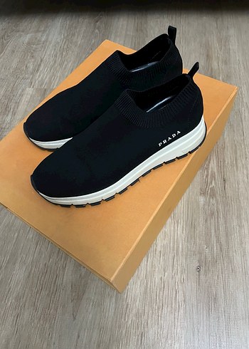 prada 36