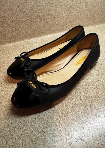 prada 36