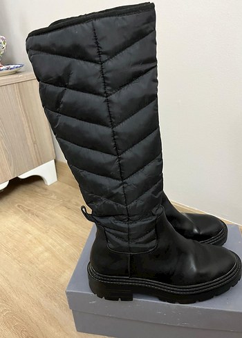 zara 37