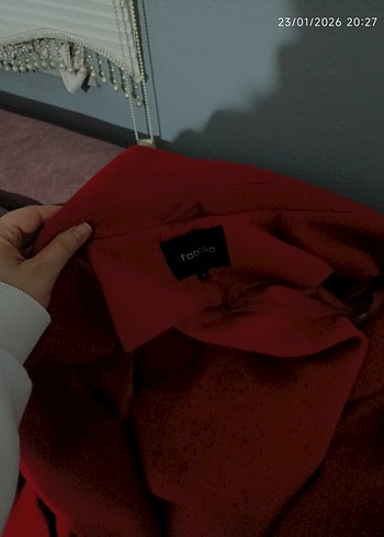 Kırmızı Uzun Kaban - Görsel 4