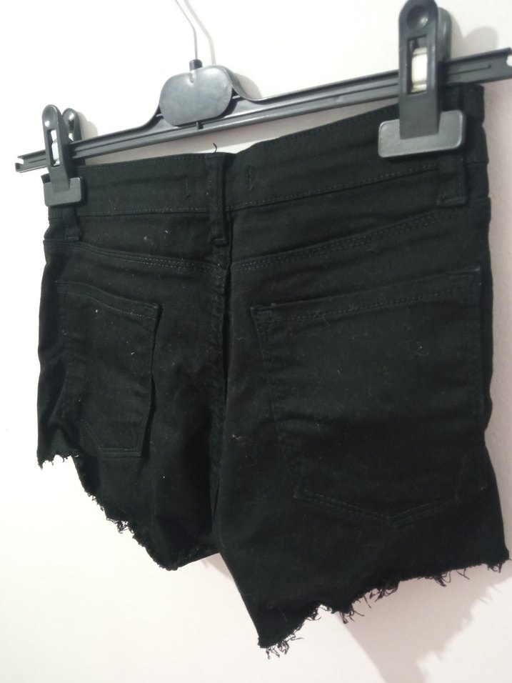 Siyah Mini Rock Punk Denim Şort - Görsel 3