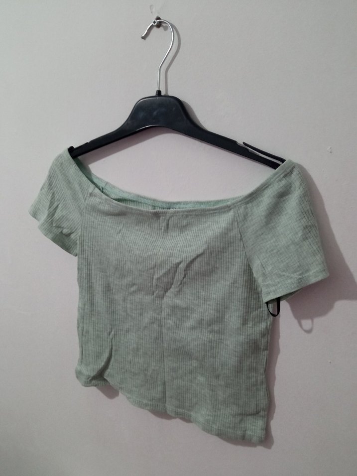 Kısa Crop Bluz - Görsel 2