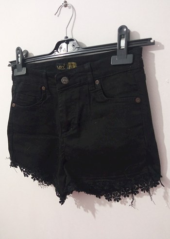 Siyah Dantelli Mini Kot Şort - Görsel 2