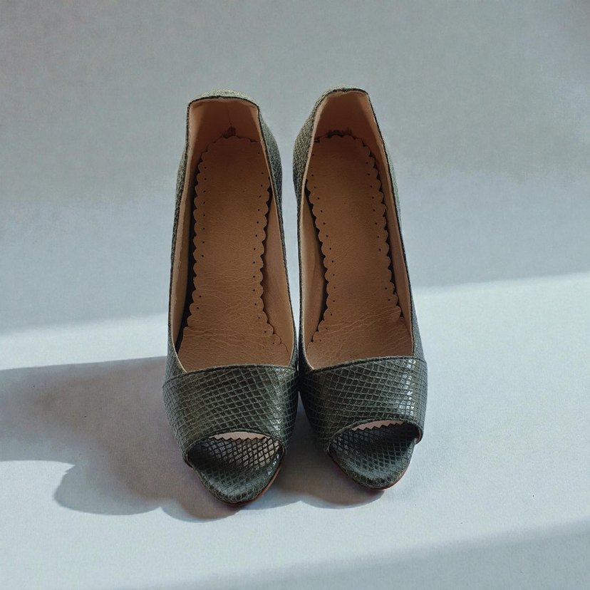 Yeşil Topuklu Ayakkabı  37 Numara  Hiç Giyilmemiş - Görsel 3