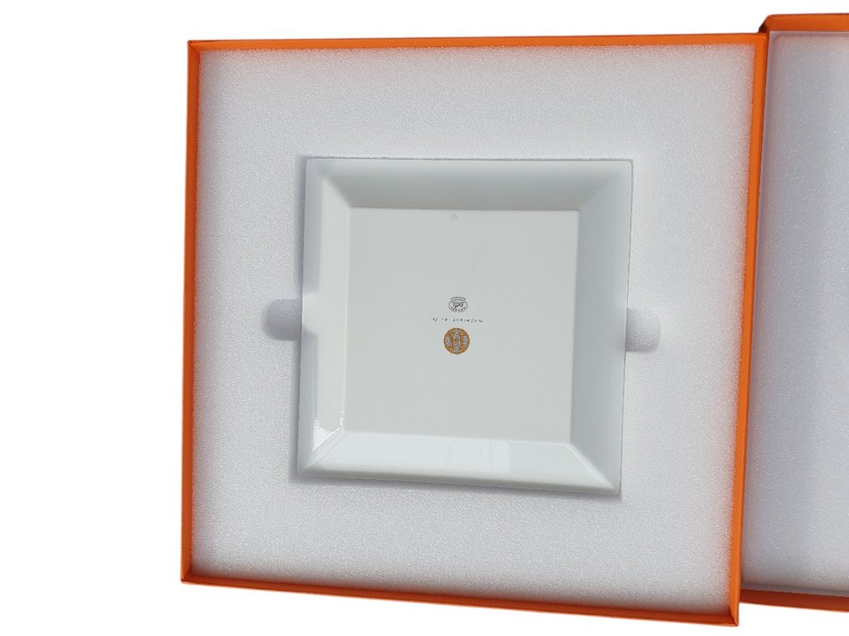Orijinal Hermès Tabak 15×15 cm  Kutulu - Görsel 2