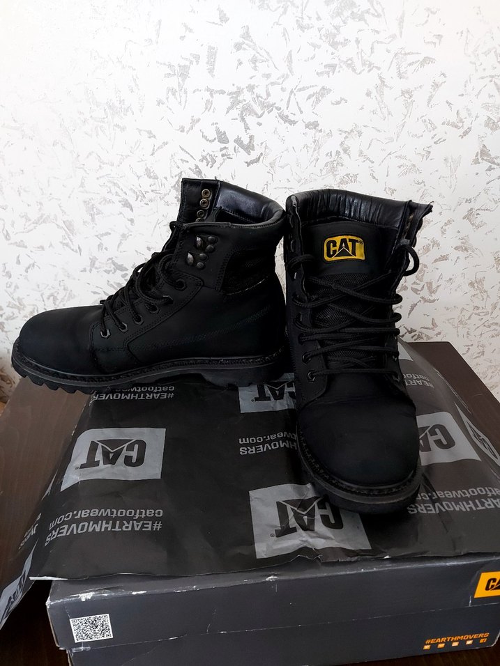 Siyah Deri CAT Bot - Görsel 4