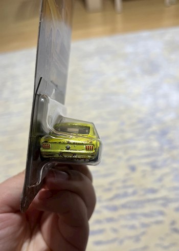 Parlak Sarı '65 Mustang Oyuncak Araba kutulu silver - Görsel 5