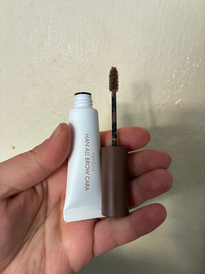 Rom&nd kahvrengi kaş maskarası - Görsel 3