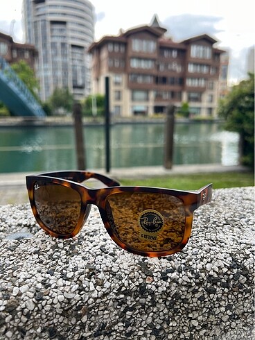 RAYBAN UNISEX İTHAL GÜNEŞ GÖZLÜĞÜ LEOPAR MAT ÇERÇEVE