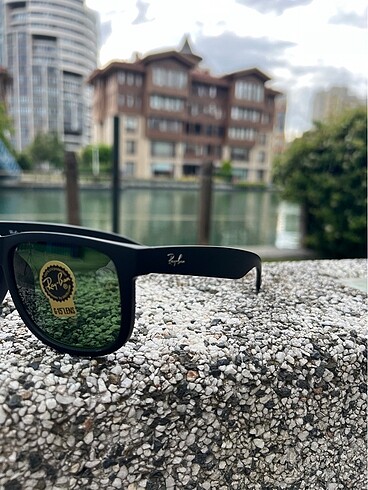 Ray Ban RAYBAN YEŞİL CAM SİYAH MAT ÇERÇEVE UNISEX