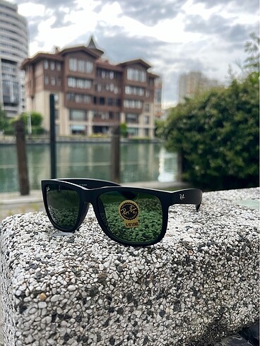  Beden siyah Renk RAYBAN YEŞİL CAM SİYAH ÇERÇEVE UNISEX