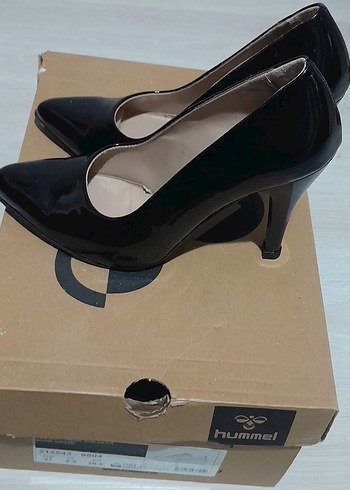 Siyah Rugan Stiletto Topuklu Kadın Ayakkabı - Görsel 2