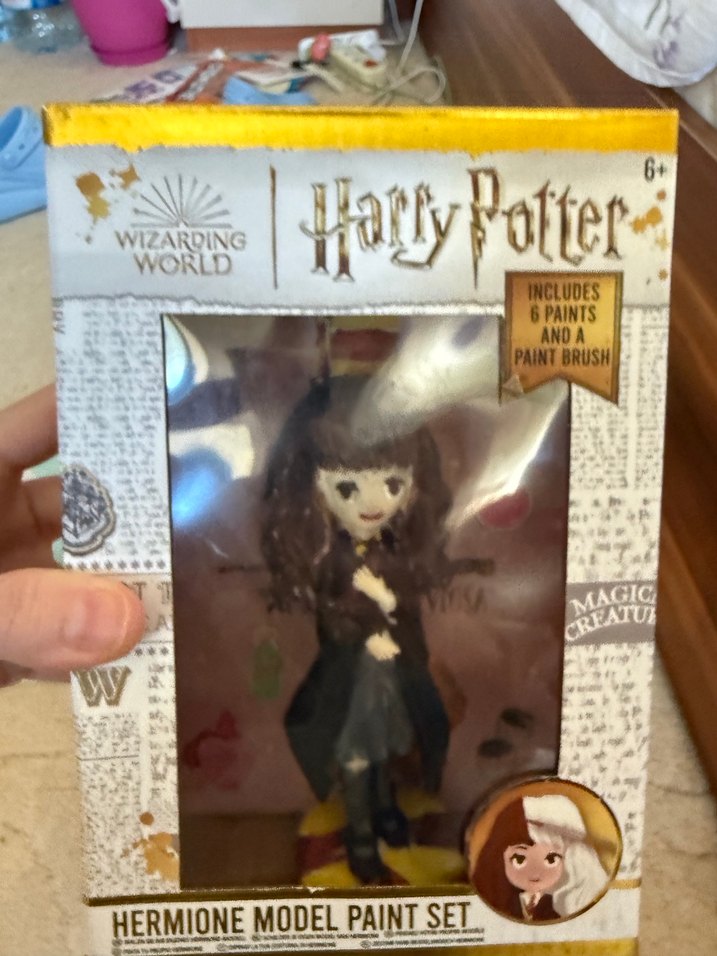 Harry Potter Hermione figür - Görsel 3