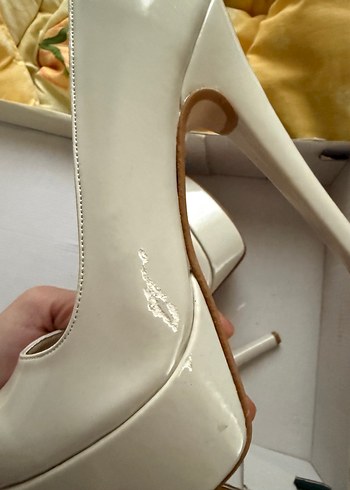 Beyaz Rugan Kadın Stiletto Topuklu Ayakkabı - Görsel 5