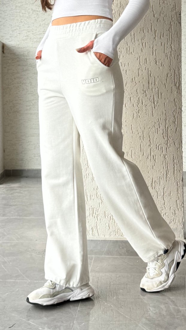 Beyaz Kadın Rahat Kesim Eşofman - Görsel 3