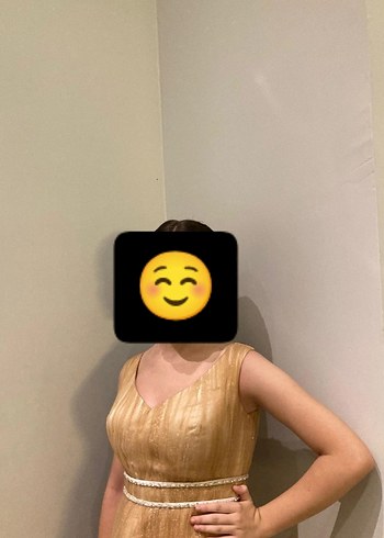 Parlak Altın Midi Elbise, V Yaka, Kemerli - Görsel 4