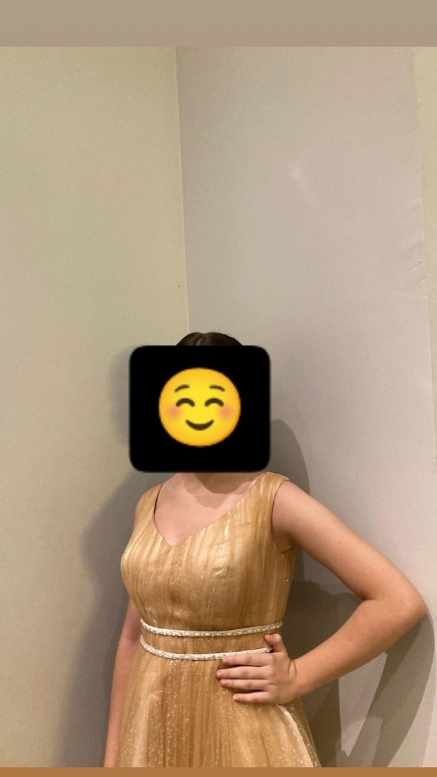 Parlak Altın Midi Elbise, V Yaka, Kemerli - Görsel 4